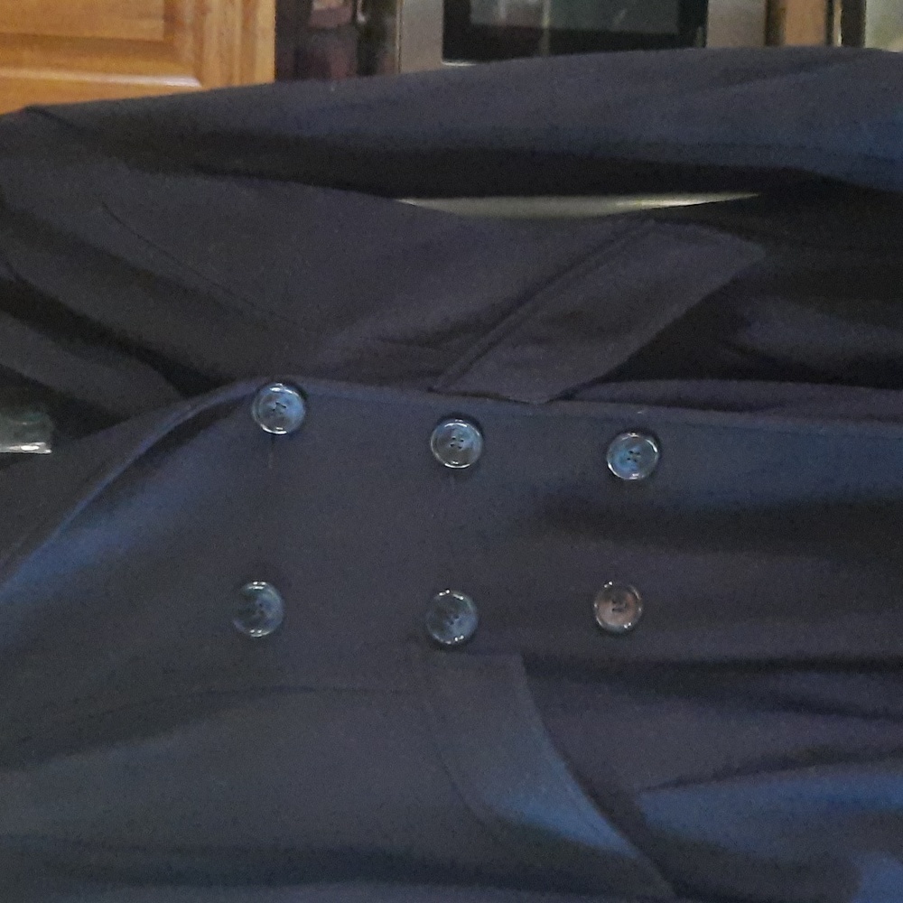 Coat - Picture 2 of 4